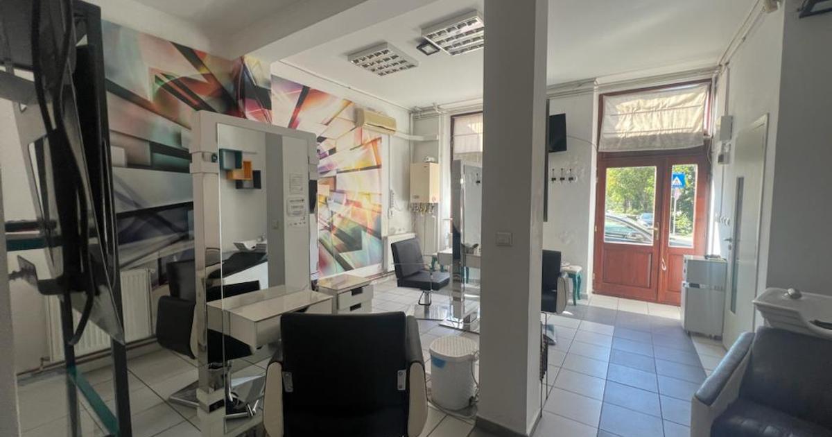 Chirie 80mp Spatiu Comercial P+E zona Centrala finisat Pret 700eur/luna