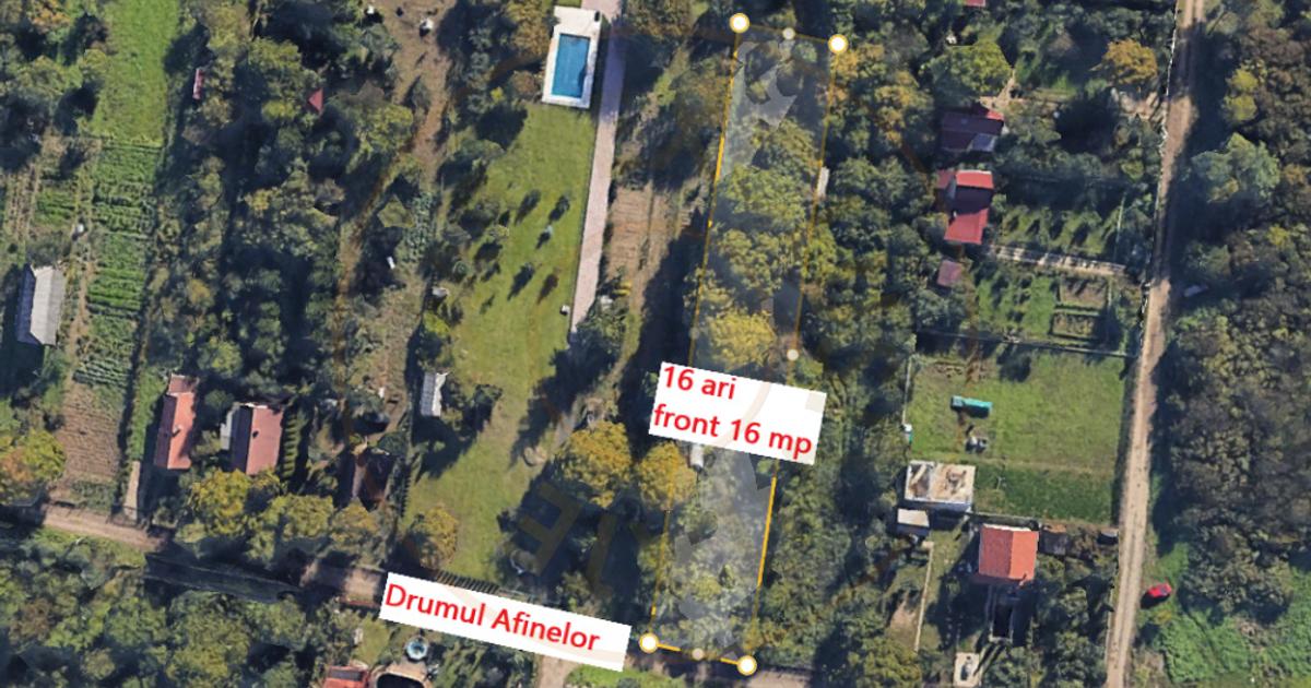 De Vânzare 16 Ari teren Bercu Rosu