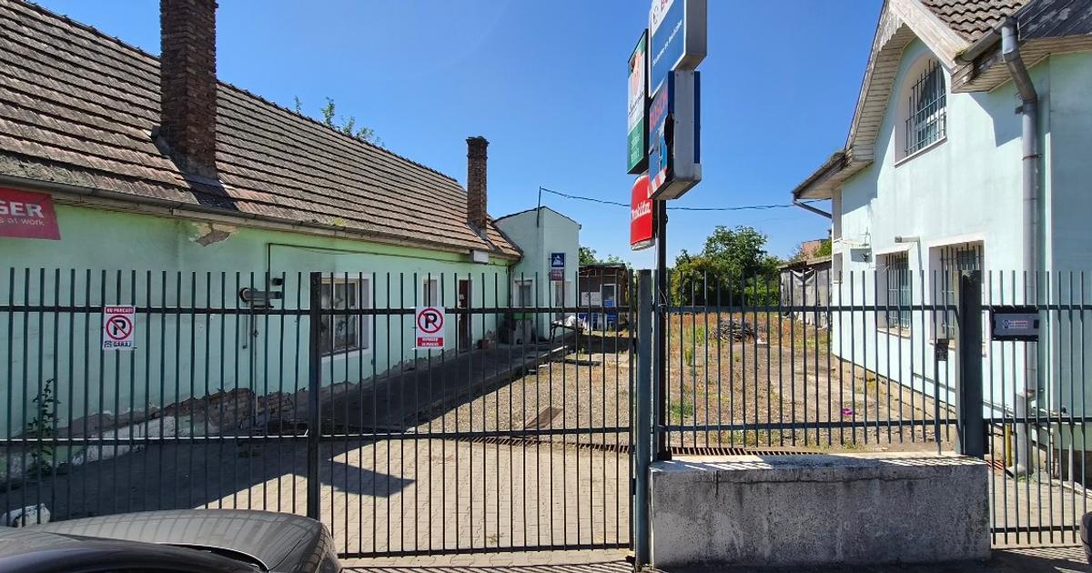 VÂNZARE TEREN 4.512 MP, CASĂ PLUS SPAȚIU SERVICE – TÂRGU MUREȘ str. Dezrobirii 5