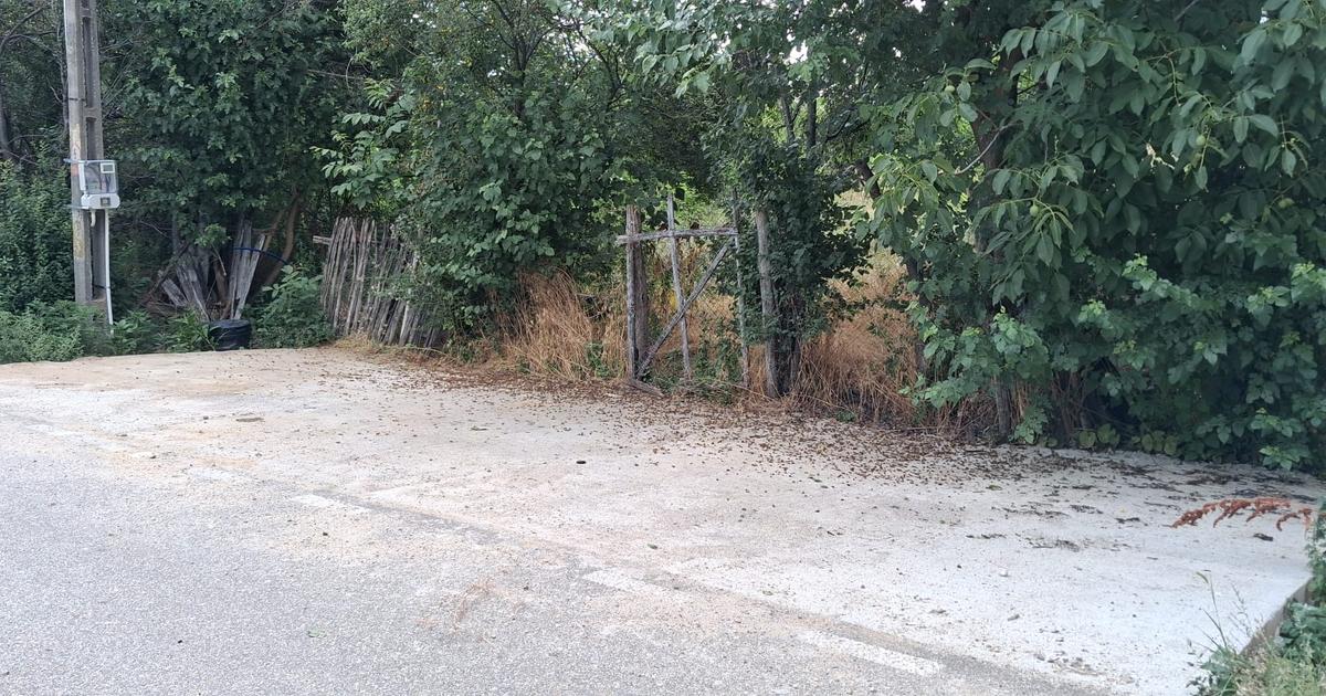 Teren Intravilan  in Tismana (Comuna Devesel), la 200 ml de Dunare