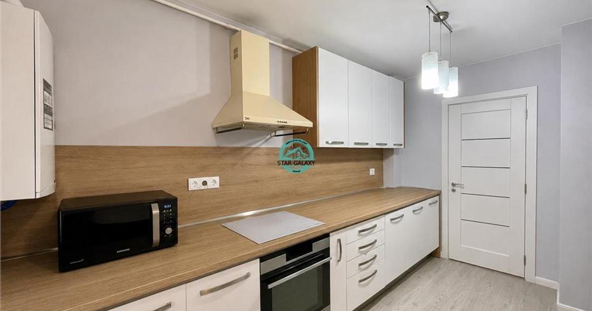 Inchiriez apartament cu 4 camere modern mobilat in 7 Noiembrie !