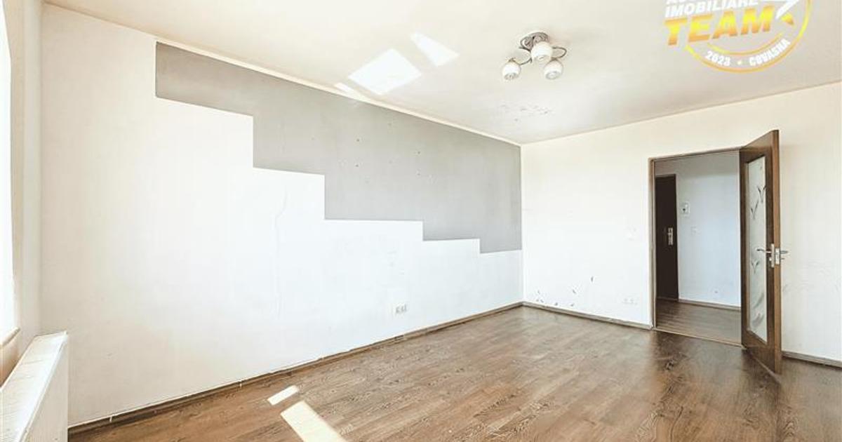 Apartament decomandat cu panorama spectaculoasa, Simeria, Str. Dealului, Sfantu