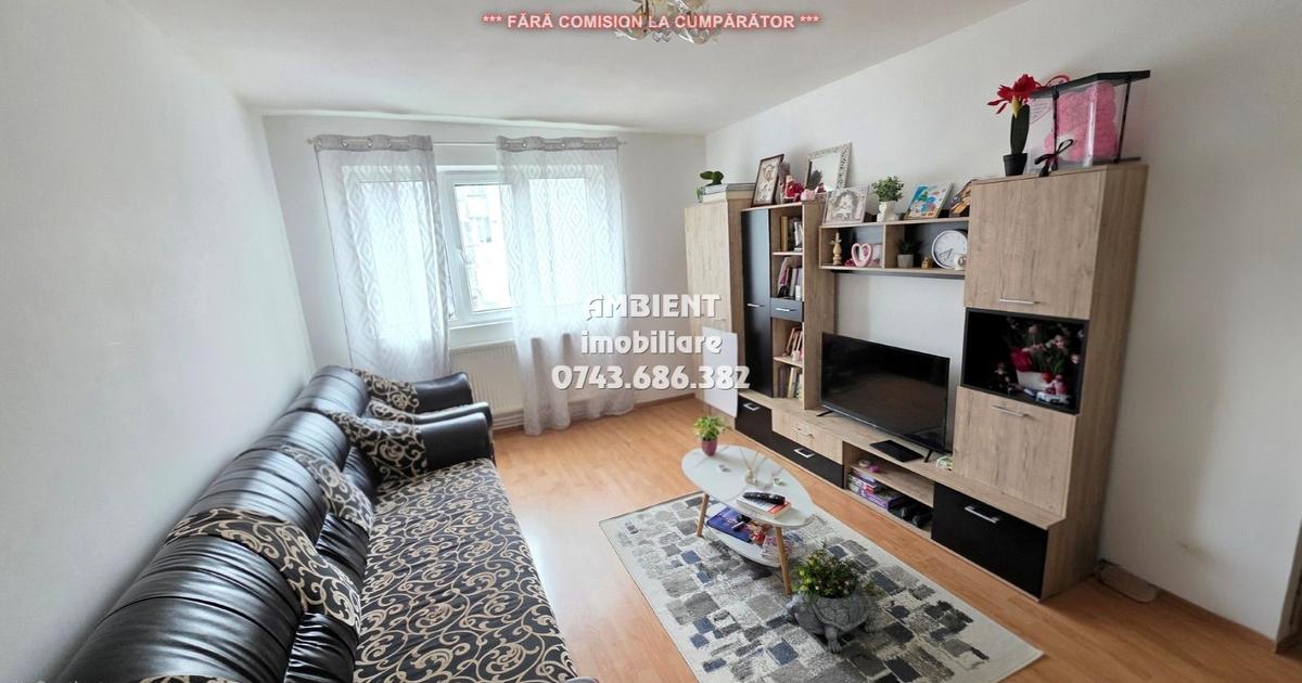 Apartament cu 3 camere, mobilat si utilat, etaj 3, VASLUI zona CENTRU;