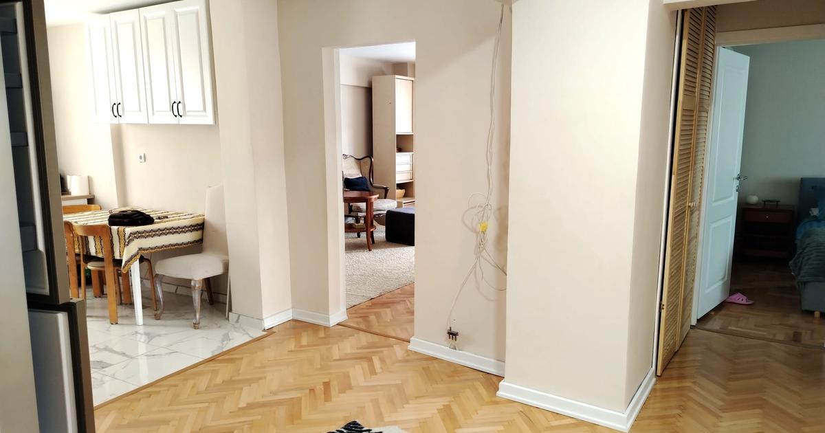 Apartament 4 camere Central finisat mobilat utilat 129900eur neg