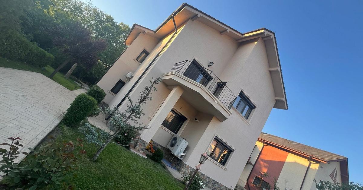 VANZARE CASA VILA IN SLOBOZIA