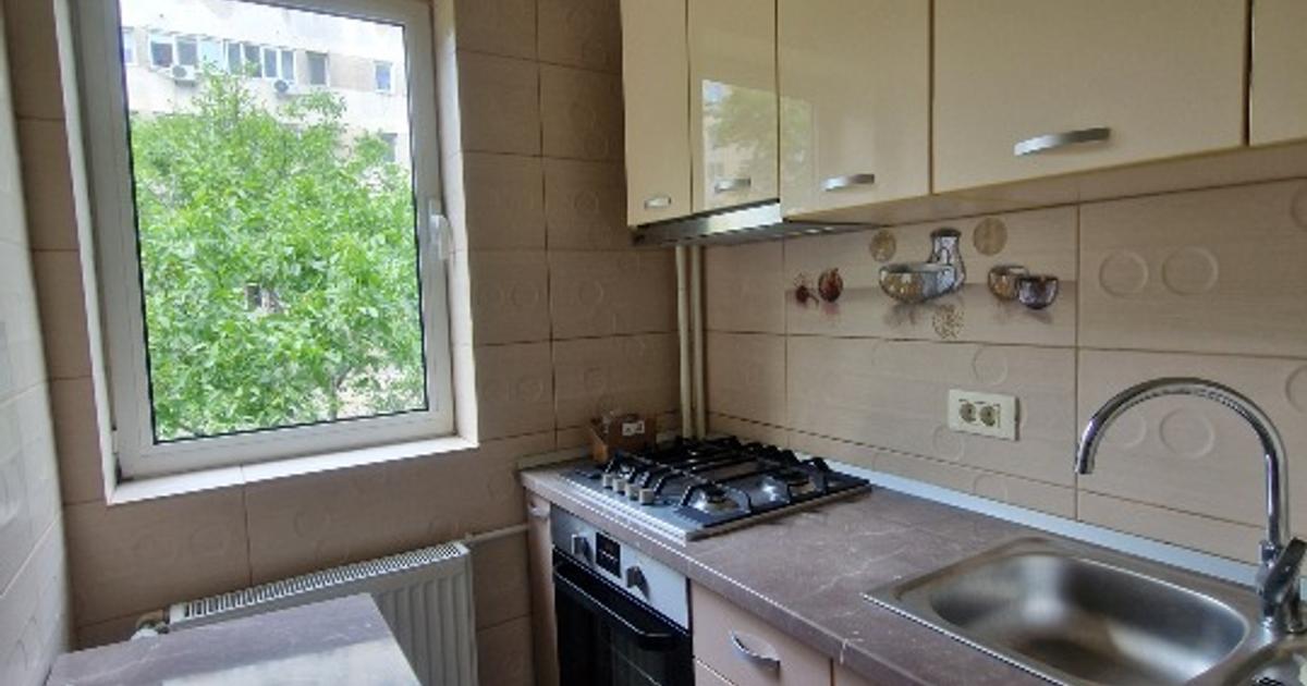 Proprietar închiriez garsoniera