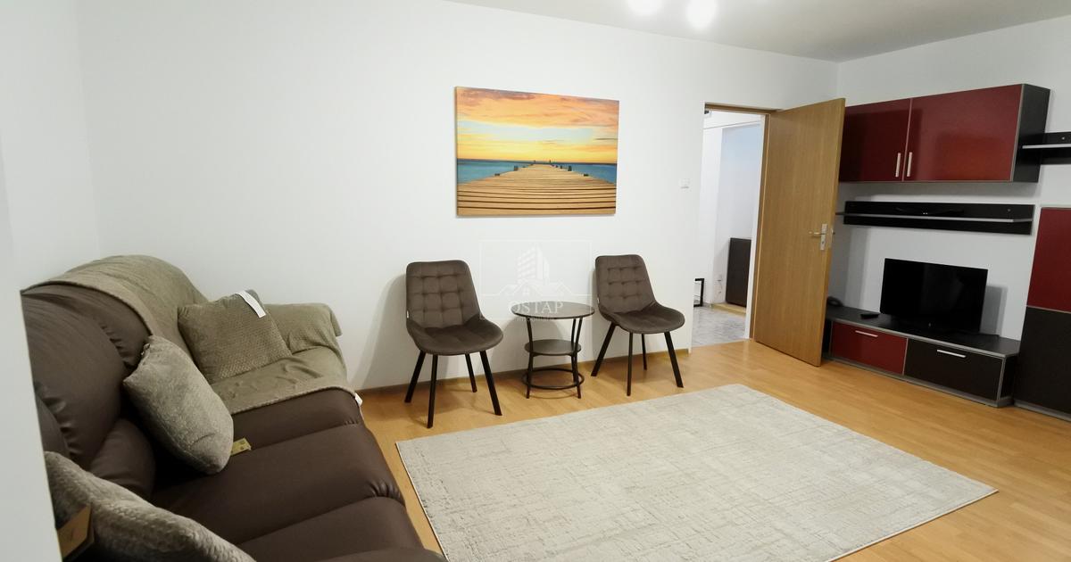 Închiriere apartament 3 camere-strada 22 Decembrie-etaj 1-decomandat