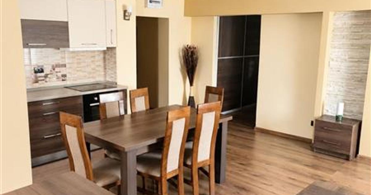 Apartament 3 camere 2 bai etaj 1 Baia Mare Zona Traian