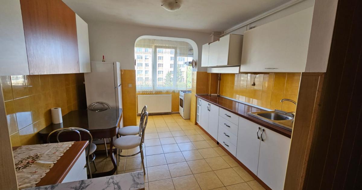 Apartament 3 camere  liber la inchiriere !