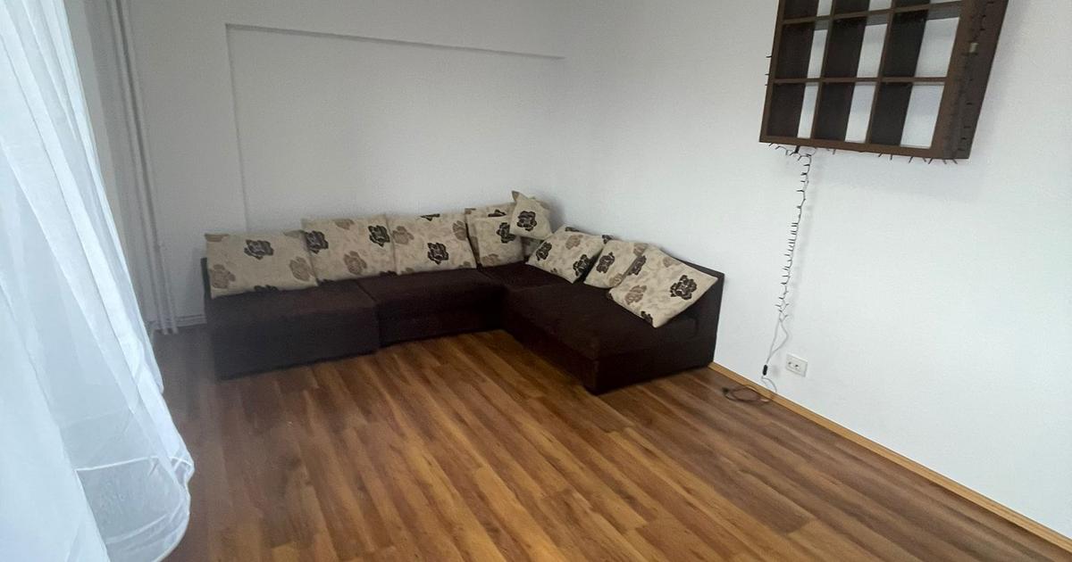 Apartament 3 camere de inchiriat