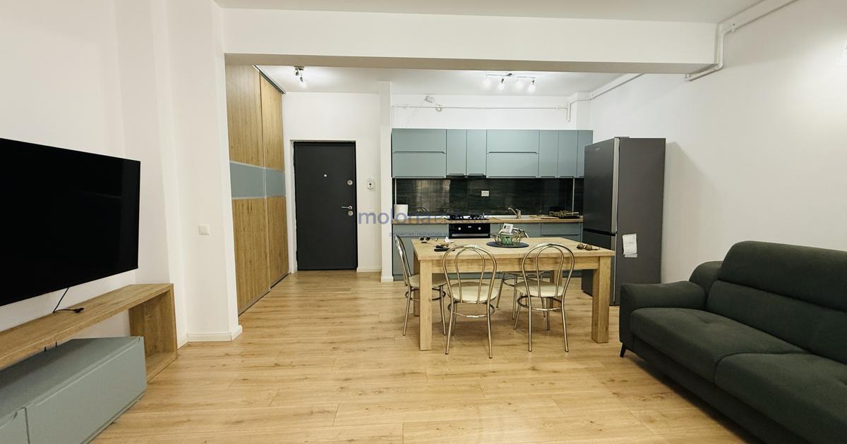 Apartament cu 2 camere si terasa in zona Centrala!