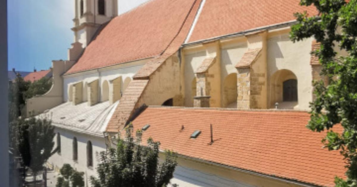 Apartment for rent – 2 rooms, historic Cluj centre, near to UMF