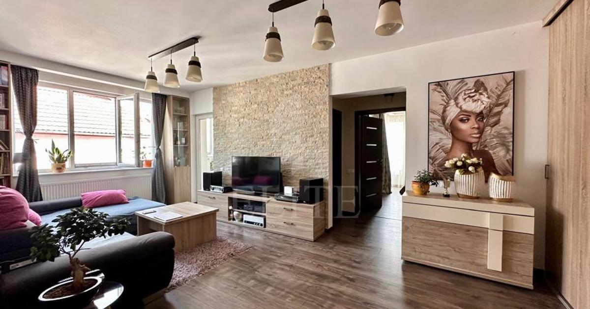 Apartament 3 camere în zona semicentrala