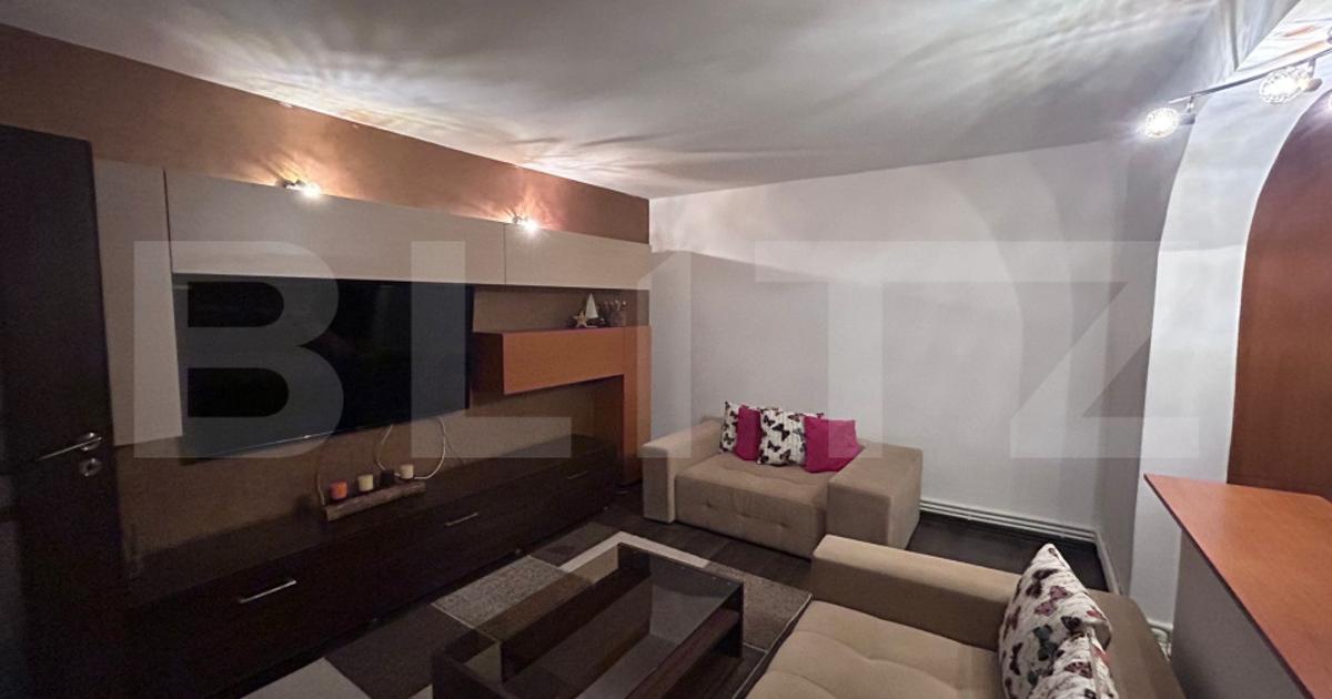 Apartament 4 camere, 95 mp utili, zona Rovine