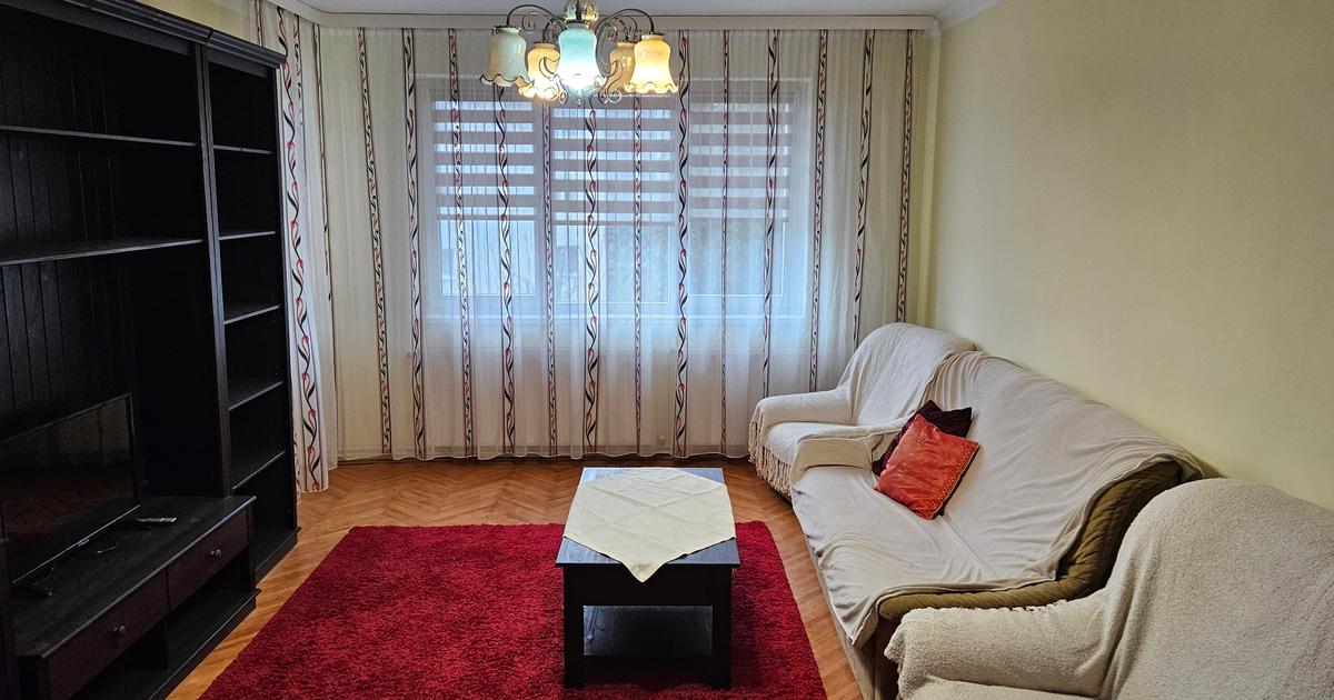 Inchiriez apartament cu 4 camere decomandat in Deva, zona Kogalniceanu et 3