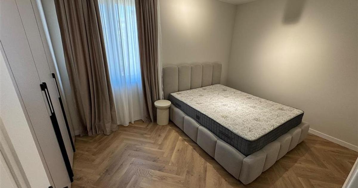 Ap 3 camere, 2 bai, etaj 1, parcare, bloc nou, central , 80 mp, premium