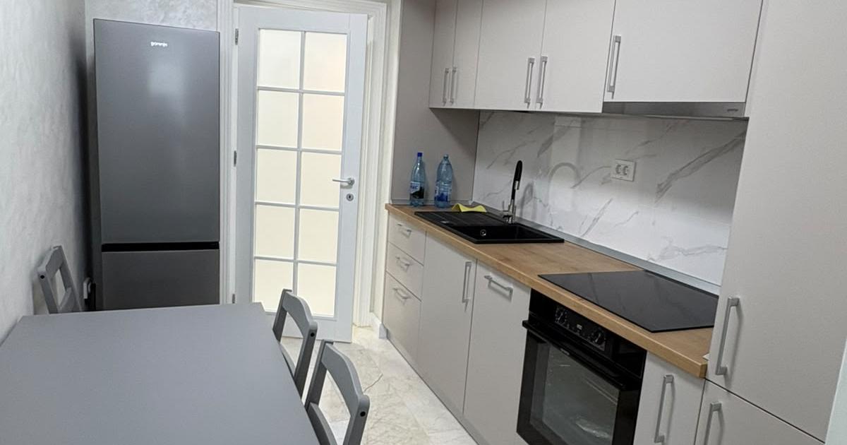 Apartament de inchiriat cu 2 camere decomandat- Royal Town  Iasi