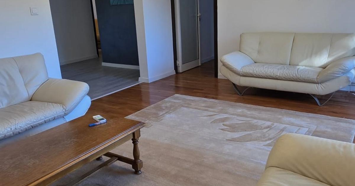 Apartament spatios, 3 Camere, 2 bai, 3 balcoane, Tătărași Spitalul de Copii