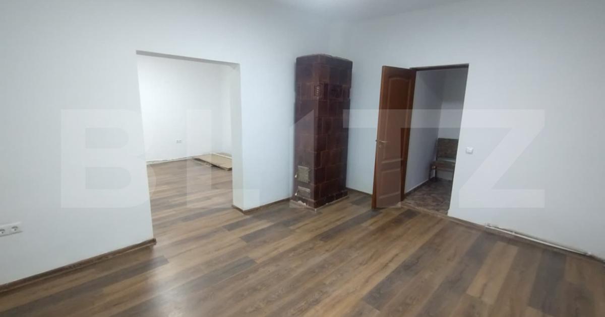 Spatiu 2 camere de inchiriat,42mp,parter,central,oras Nasaud