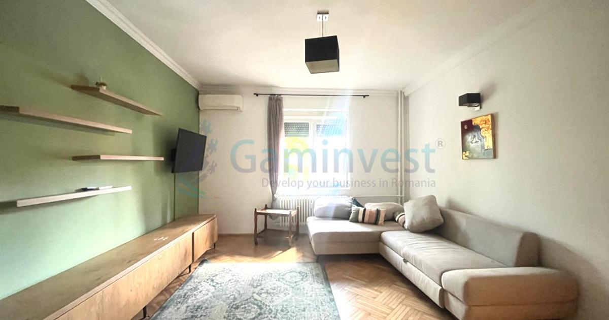Apartament de inchiriat in Oradea, 2 camere si loc de parcare in zona centrala