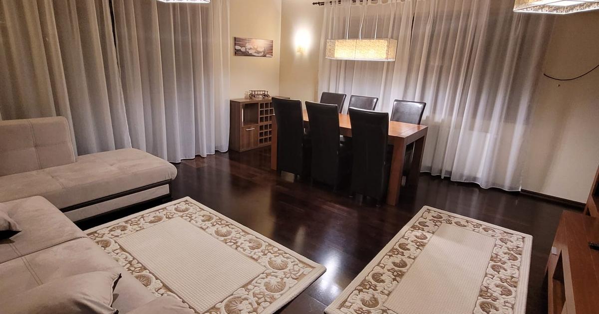 APARTAMENT 2 CAMERE CENTRAL CU GARAJ