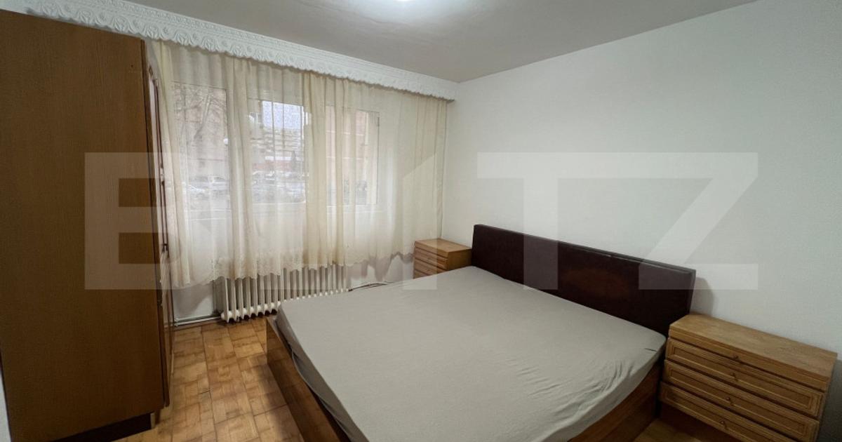 Apartament 3 camere, 70 mp, parter cu balcon, zona Centrală