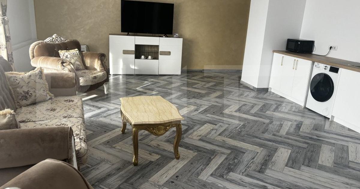 Inchiriere apartament cu 2 camere, 74 mp, zona Piata de Vechituri