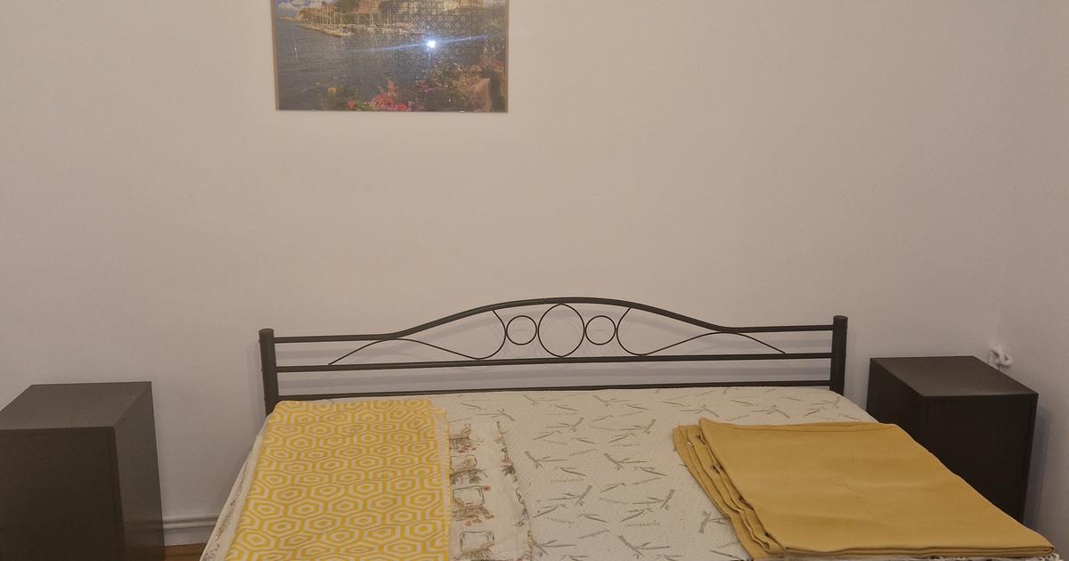 Apartament doua camere, decomandat, renovat