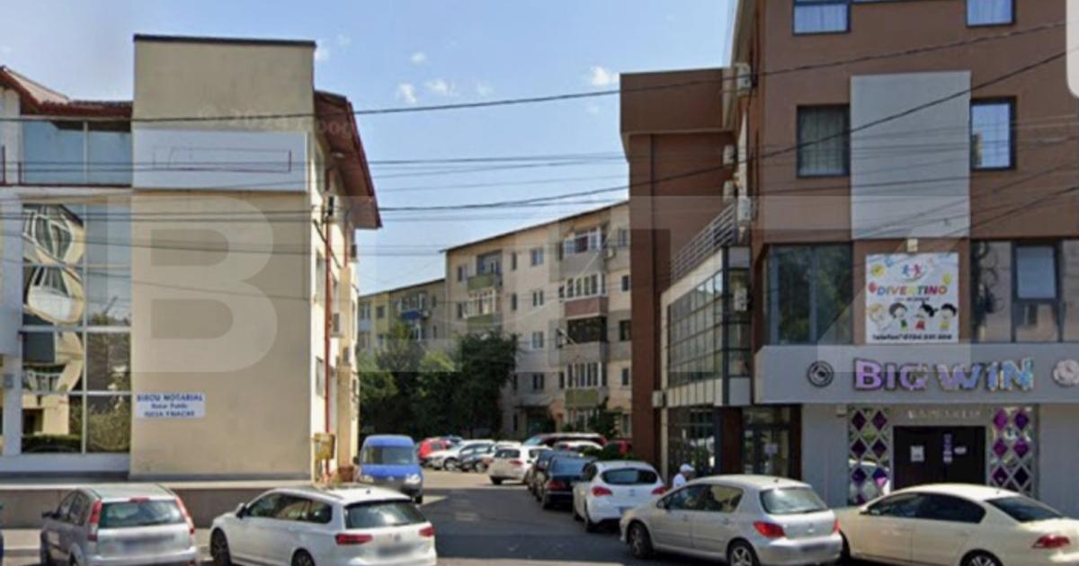Apartament 2 camere Cu Garaj, 58 mp, Zona Micro 9 - Caraiman