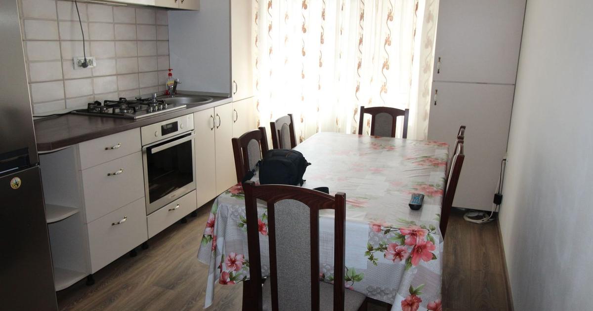 Apartament 2 camere, decomandat, Targu-Jiu,  zona 9 Mai
