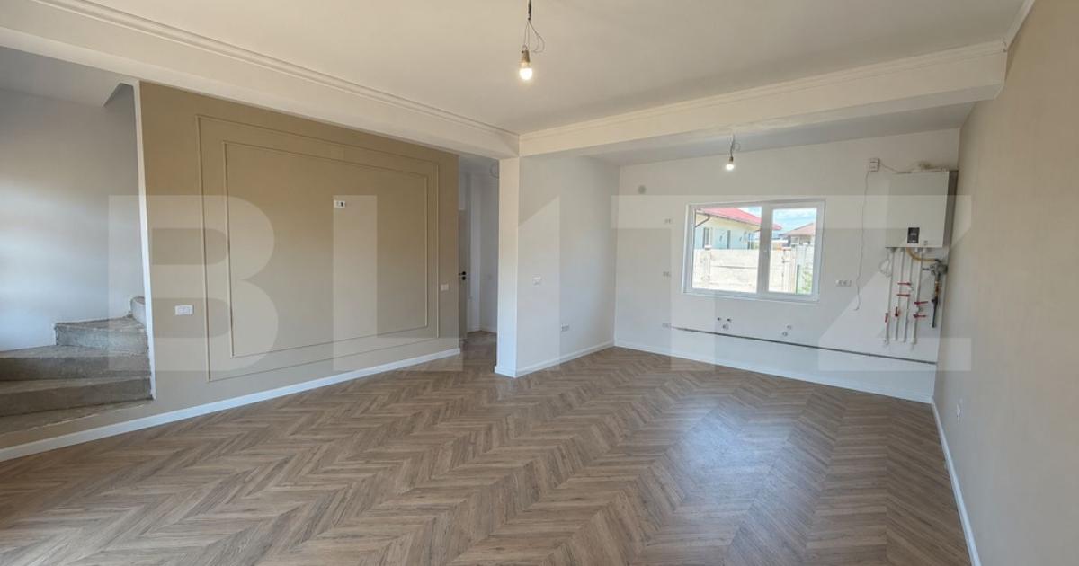 Apartament 3 camere, 2 bai, curte proprie, zona Panduri