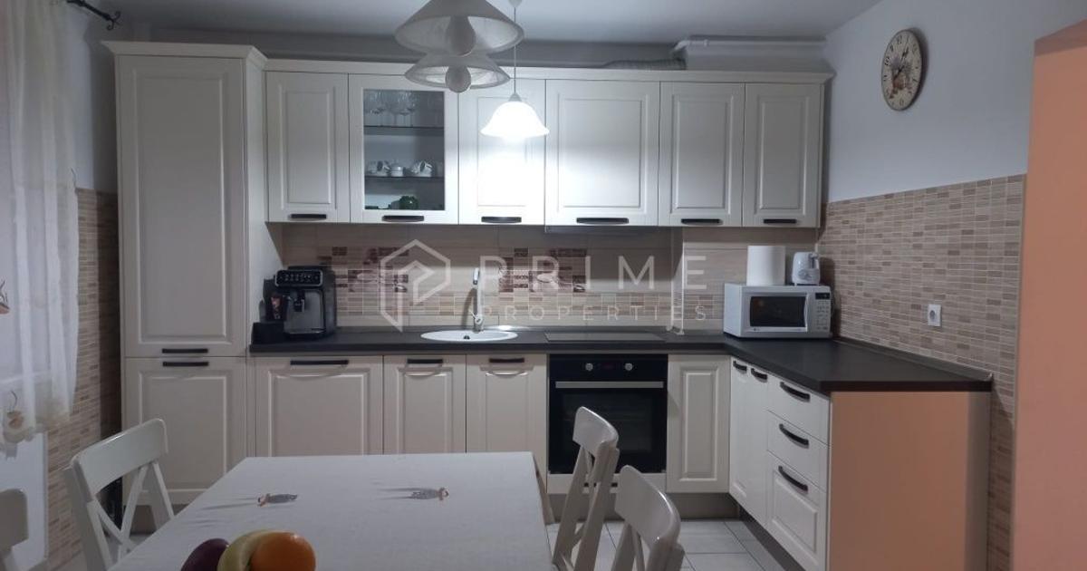 Apartament Modern cu 3 Camere și 2 Băi – Complet Utilat | Cornisa