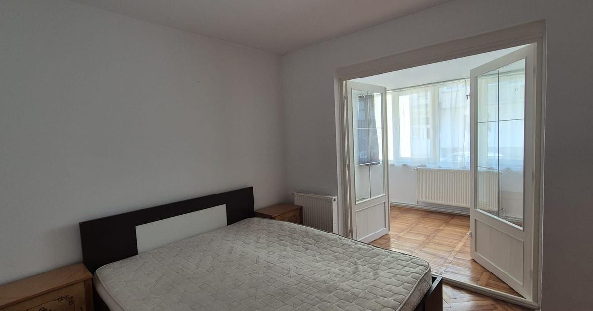 De inchiriat ap. 3 camere - str. Muncii