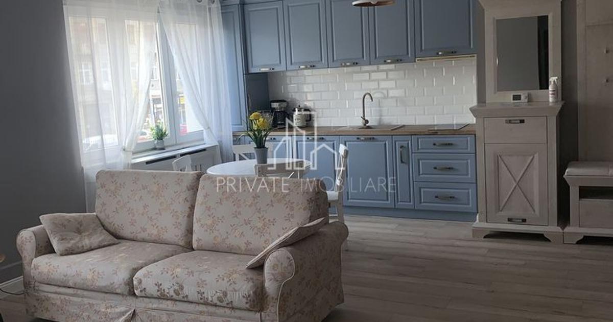 Apartament ultracentral cu 2 camere, Piața Trandafirilor