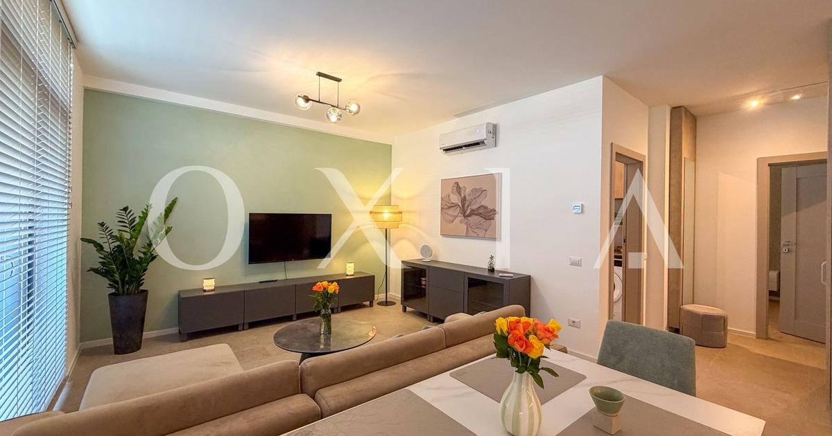 OX758 Ateneo, Prima Inchiriere, Amenajari Moderne