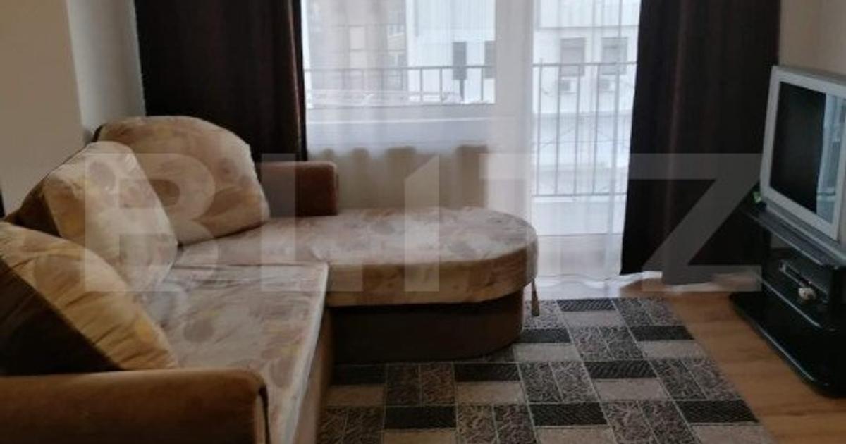Apartament spatios de vanzare, 5 camere, 93 mp, zona Hotel Diana