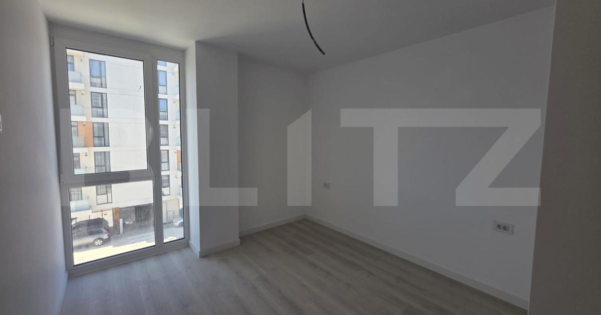 Apartament 2 camere, decomandat, etaj 3, parcare subterană inclusă