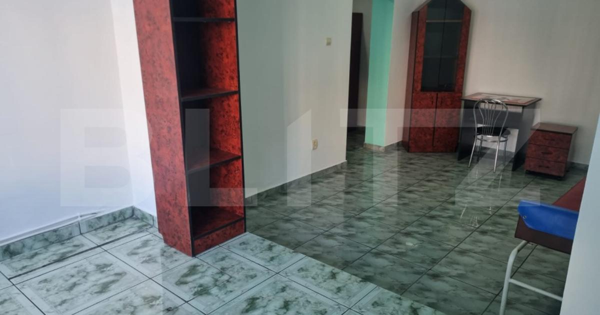 Apartament cu acces separat – Bulevardul Decebal | Ideal birou sau cabinet