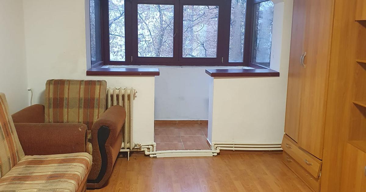 Apartament 2 camere zona Primaverii /Gradinita 23 , etaj 4 cu sarpanta