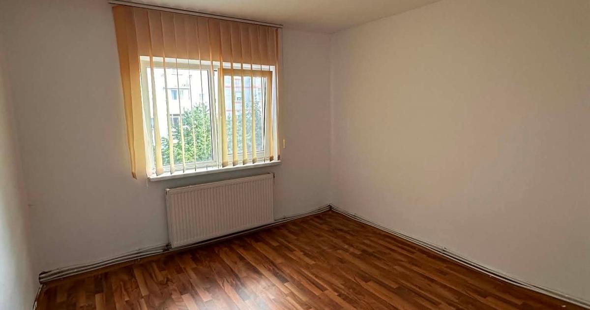 Apartament 2 camere 54 mp, decomandat, et. 3