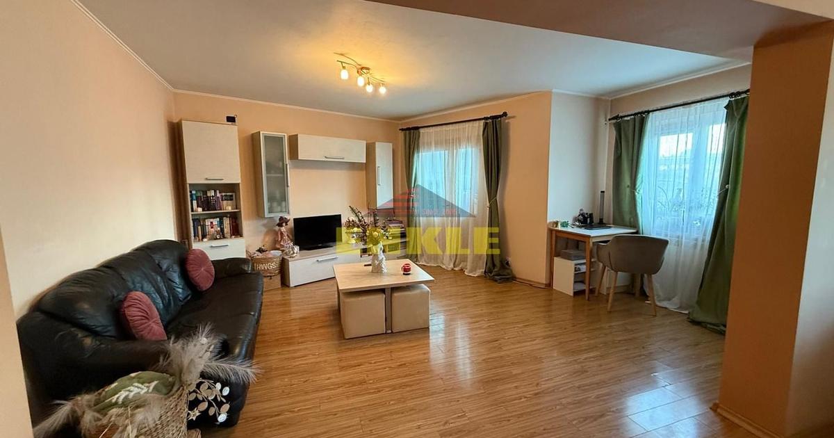 De vânzare – Apartament 3 camere Calea Nationala/ Stadion