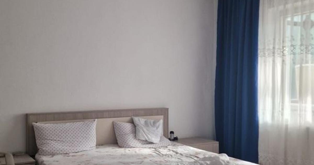 Apartament 3 camere 75 mp etaj 2 Stejari