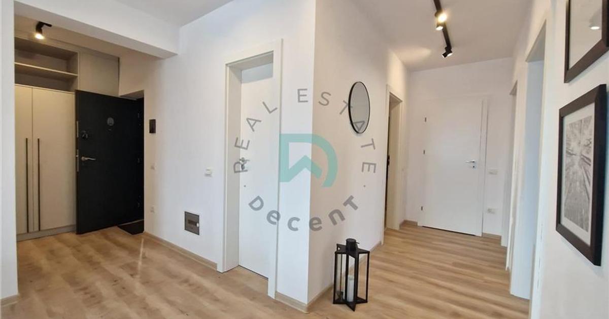 Apartament 3 camere, lux, parcare, Coresi, Brasov
