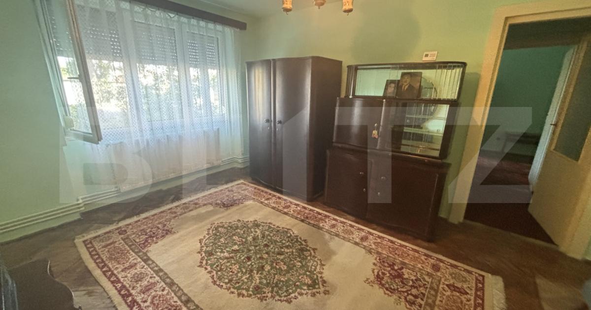 Apartament de vanzare, cu 2 camere, 50 mp, zona Drumul Botizului