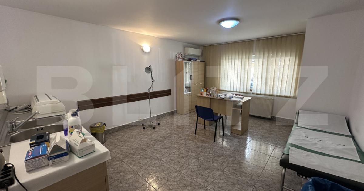 Apartament 3 camere, 77 mp utili, zona Micro 17