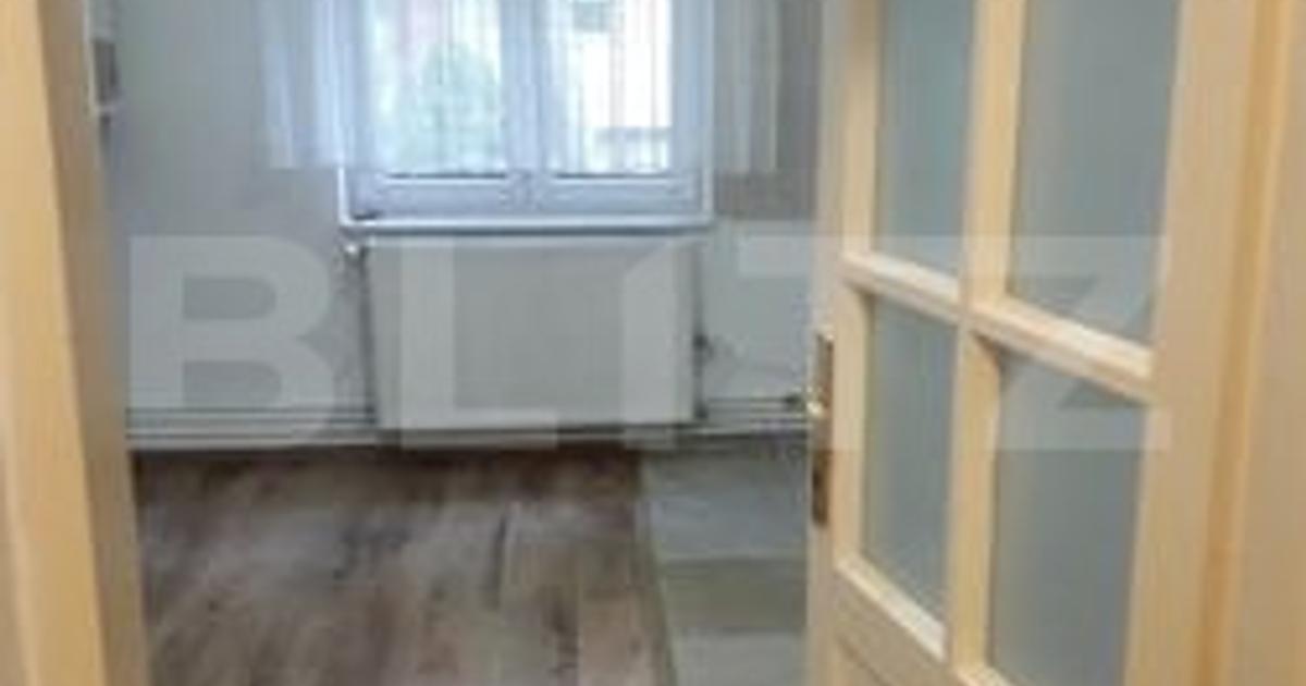 Apartament 3 camere, 61 mp, zona Micro17