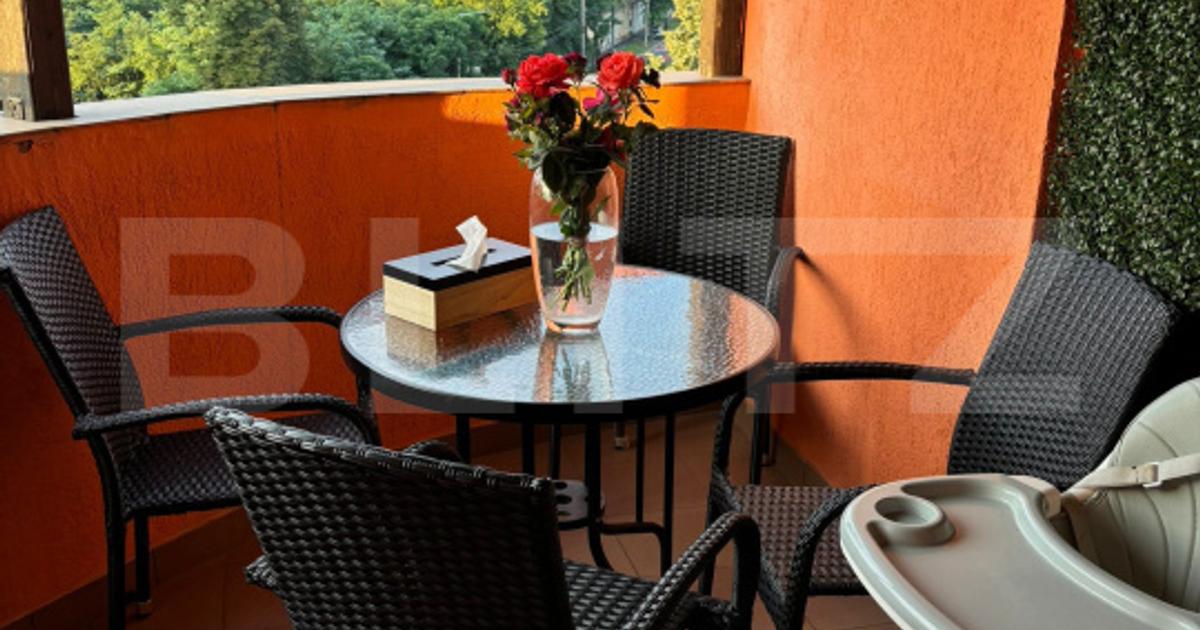 Apartament cu 3 camere de vanzare, 117 mp, strada Baritiu