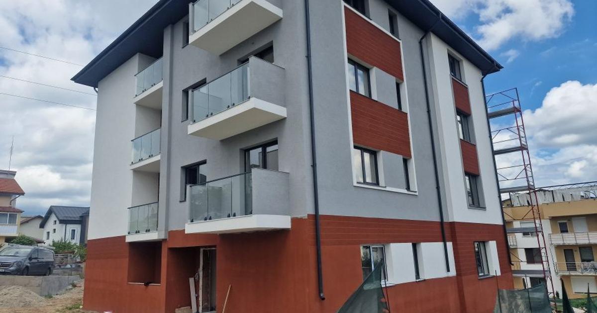 Apartament 3 camere, str Primăverii!