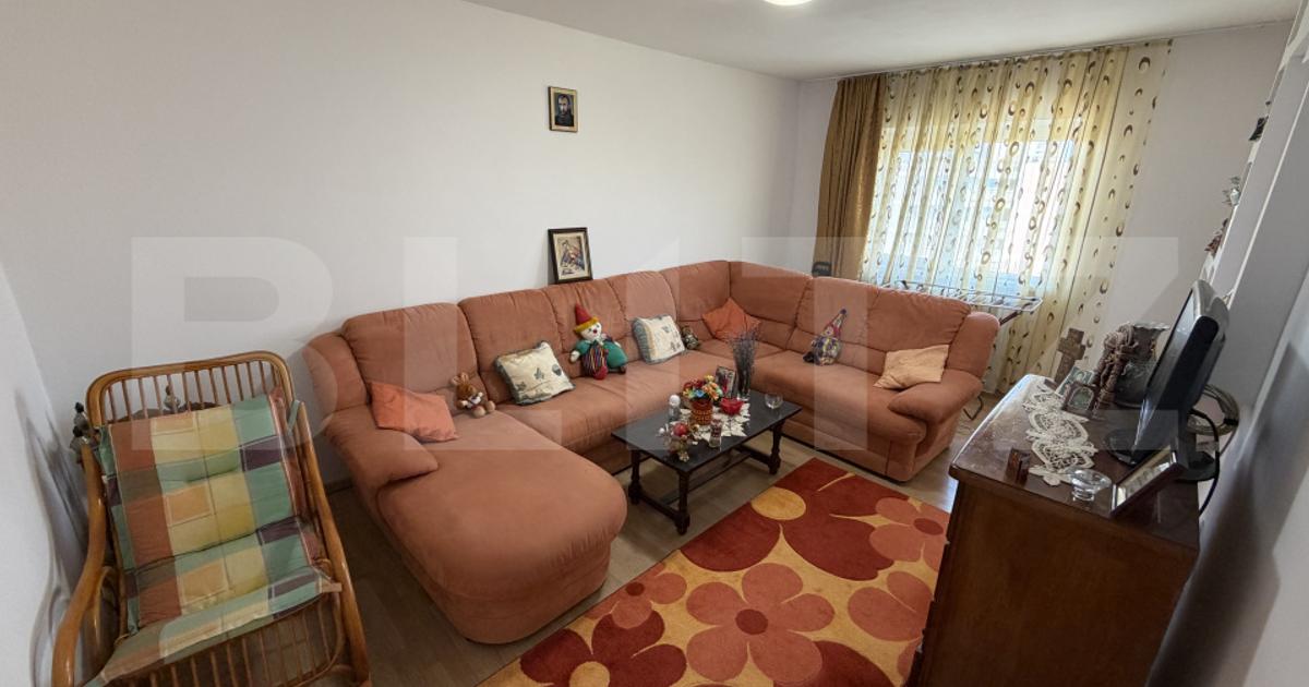 Apartament 3 camere decomandat , zona 23 August