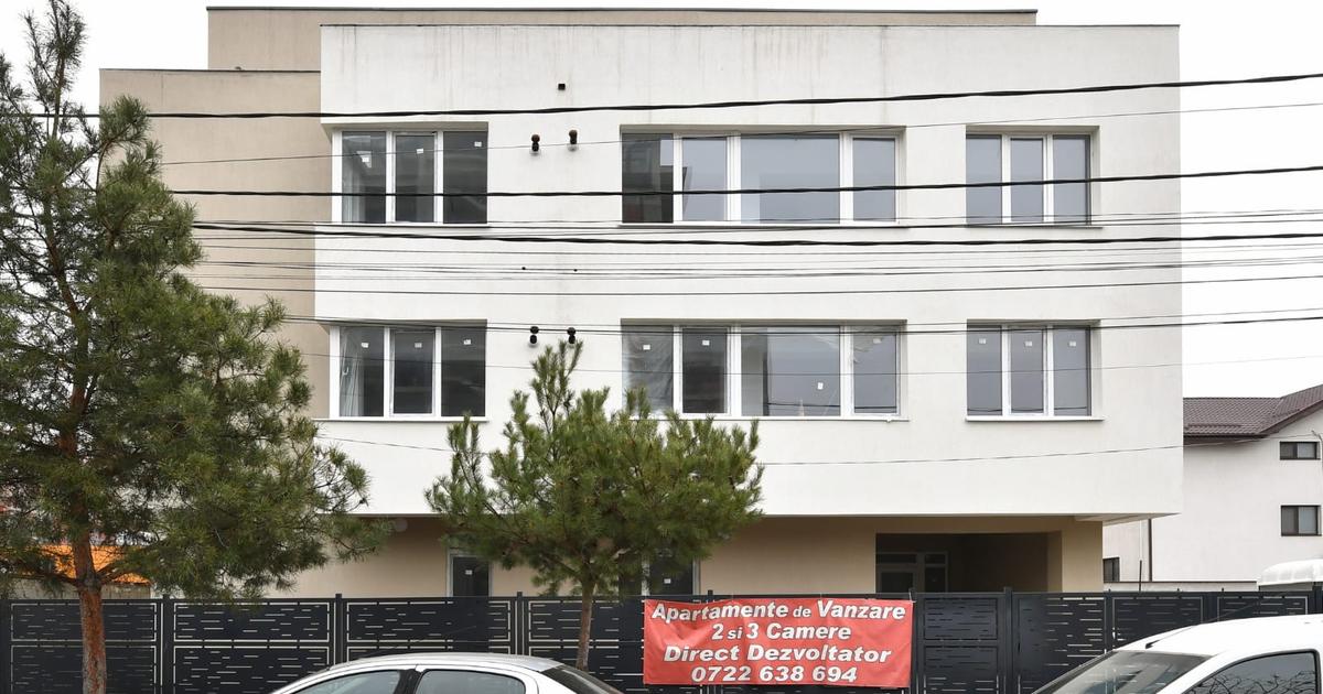 Apartament 2 camere, ansamblu nou P+3, cu lift, pret 1500mp+tva